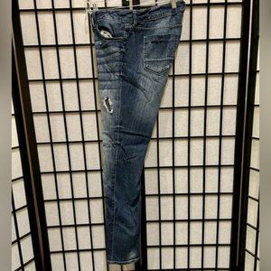 Distressed Decree Jeans. Juniors Size 11